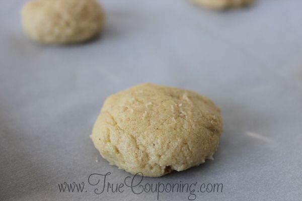 Eggnog-Cookies-Balls-of-Dough