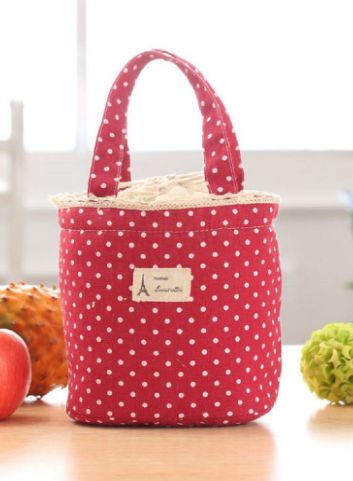 lunch-tote-dotted