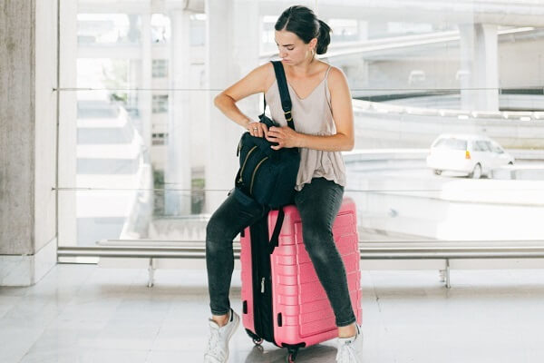 How To Pack The Perfect Carry-On Bags for Flights